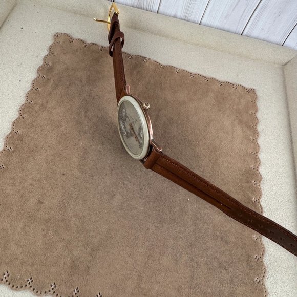 Vintage Fossil North and South America along with Mexico Watch - Picture 5 of 10